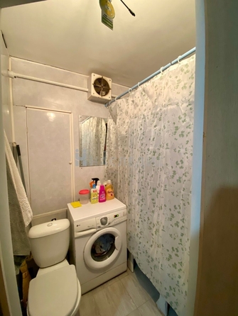 
   Продам 1-комнатную, 30 м², Калинина ул, 16

. Фото 1.