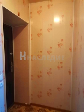 
   Продам 3-комнатную, 51 м², Островского ул, 1

. Фото 1.