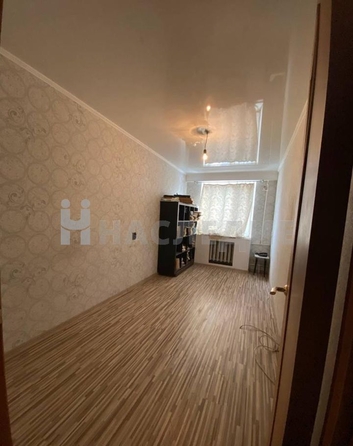 
   Продам 3-комнатную, 56.1 м², Макаренко ул, 4

. Фото 4.