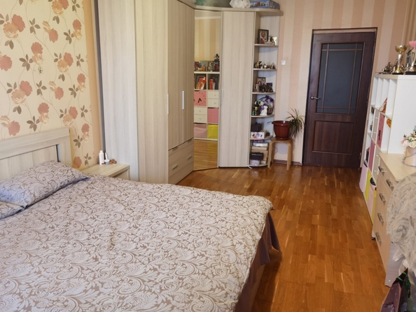 
   Продам 3-комнатную, 84 м², Зорге ул, 56/1

. Фото 8.