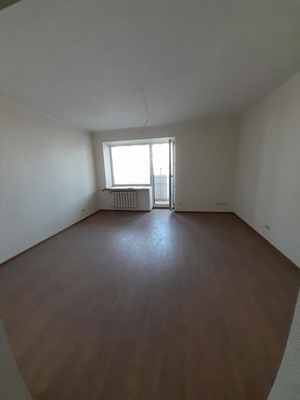 
   Продам 3-комнатную, 120 м², 2-я Краснодарская ул, 143/2

. Фото 3.