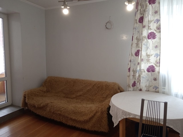 
   Продам 2-комнатную, 56 м², Вересаева ул, 103/2

. Фото 5.