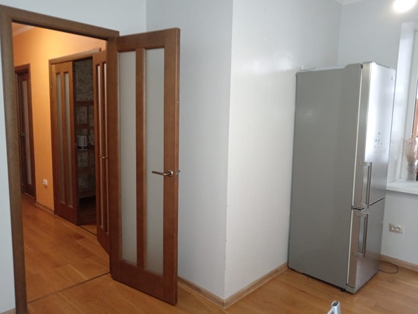 
   Продам 2-комнатную, 56 м², Вересаева ул, 103/2

. Фото 8.