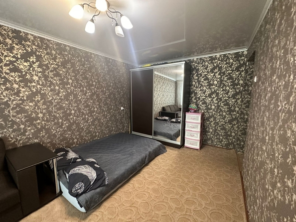 
   Продам 2-комнатную, 45 м², Народного Ополчения ул, 266

. Фото 3.