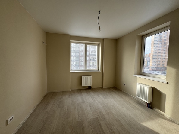 
   Продам 2-комнатную, 50 м², Солженицына пр-кт, 15 ст 2

. Фото 3.