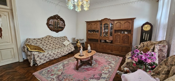 
   Продам 6-комнатную, 154.1 м², Шаумяна ул, 11

. Фото 5.