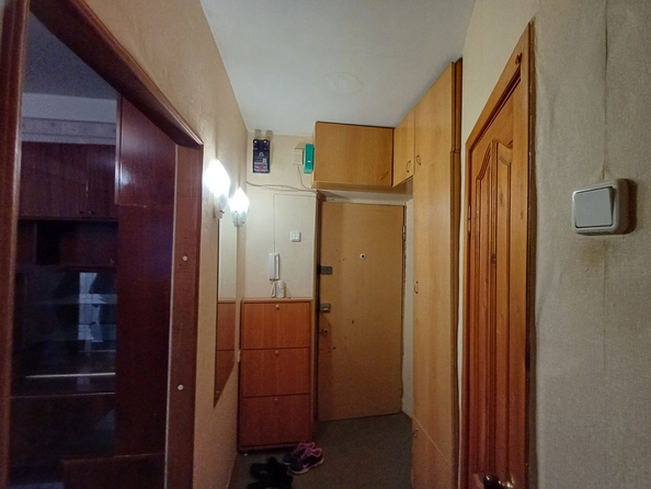 
   Продам 2-комнатную, 42 м², Кременчугская ул, 1

. Фото 9.