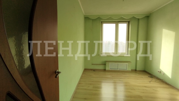 
   Продам 2-комнатную, 53.3 м², Жданова ул, 7/33

. Фото 7.