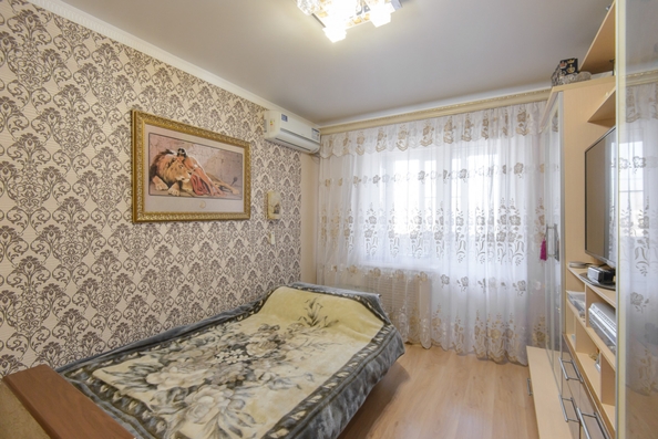 
   Продам 3-комнатную, 64 м², 40-летия Победы пр-кт, 95 к 7

. Фото 5.