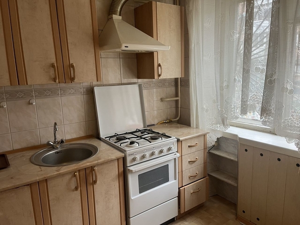 
   Продам 1-комнатную, 31 м², Ленина пр-кт, 90е

. Фото 1.