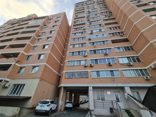 
   Продам 3-комнатную, 90 м², Борисоглебская ул, 18

. Фото 1.