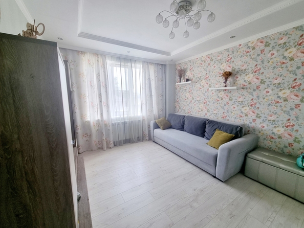 
   Продам 2-комнатную, 47 м², Северная Звезда ул, 2 к 1

. Фото 12.