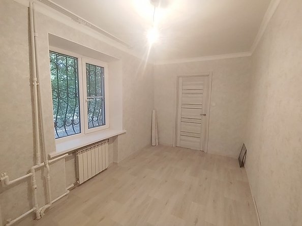 
   Продам 3-комнатную, 51.8 м², Луначарского ул, 179

. Фото 6.