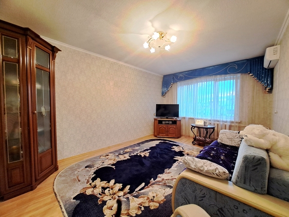 
   Продам 3-комнатную, 63.1 м², 40-летия Победы пр-кт, 85/1

. Фото 4.