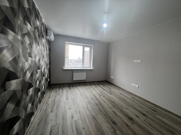 
   Продам 2-комнатную, 60 м², Вересаева ул, 101/6 ст 2

. Фото 1.