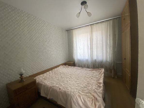 
   Продам 4-комнатную, 60 м², Коммунистический пр-кт, 21 к 2

. Фото 3.