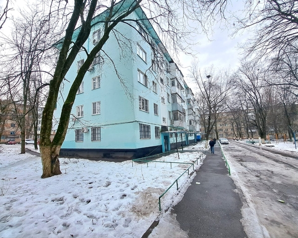 
   Продам 2-комнатную, 44.8 м², 40-летия Победы пр-кт, 63

. Фото 8.