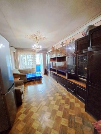 
   Продам 3-комнатную, 61 м², Смычки ул, 45

. Фото 2.