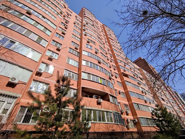 
   Продам 2-комнатную, 54 м², Жмайлова ул, 4

. Фото 27.