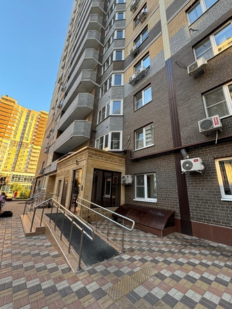 
   Продам 3-комнатную, 78 м², 35-я линия ул, 87/35

. Фото 19.