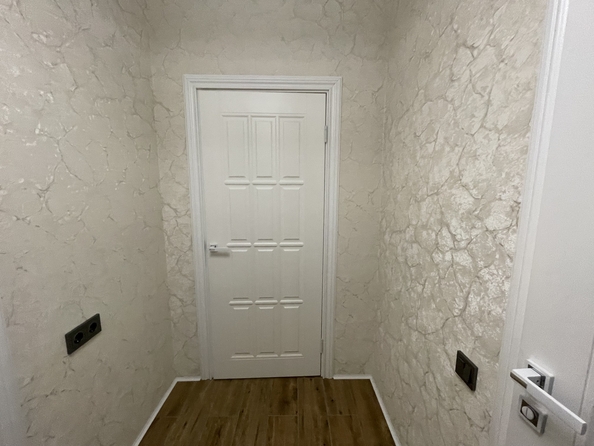 
   Продам 1-комнатную, 53 м², Батуринская ул, 163

. Фото 9.