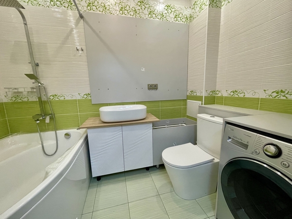 
   Продам 1-комнатную, 53 м², Батуринская ул, 163

. Фото 13.
