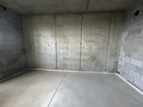 
   Продам 1-комнатную, 41.9 м², Александра Невского ул, 2

. Фото 12.
