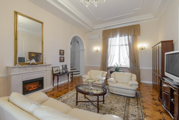 
   Продам дом, 428 м², Ростов-на-Дону

. Фото 3.