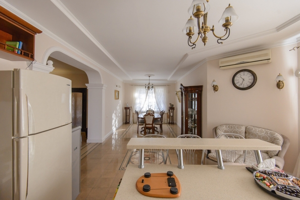 
   Продам дом, 428 м², Ростов-на-Дону

. Фото 11.