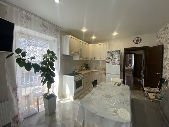 
   Продам 2-комнатную, 60 м², Еременко ул, 108

. Фото 5.