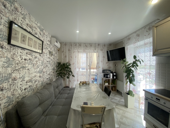 
   Продам 2-комнатную, 60 м², Еременко ул, 108

. Фото 6.
