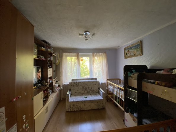 
   Продам 1-комнатную, 18.5 м², 40-летия Победы пр-кт, 282/100

. Фото 2.