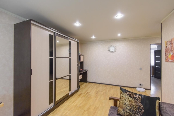 
   Продам 3-комнатную, 62.2 м², М.Горького ул, 362

. Фото 3.