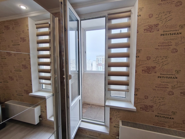 
   Продам 2-комнатную, 56 м², Еременко ул, 94

. Фото 19.