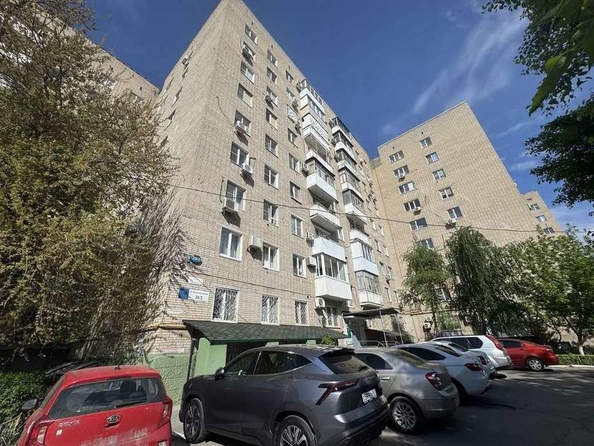 
   Продам 3-комнатную, 62 м², Металлургическая ул, 20к2

. Фото 19.