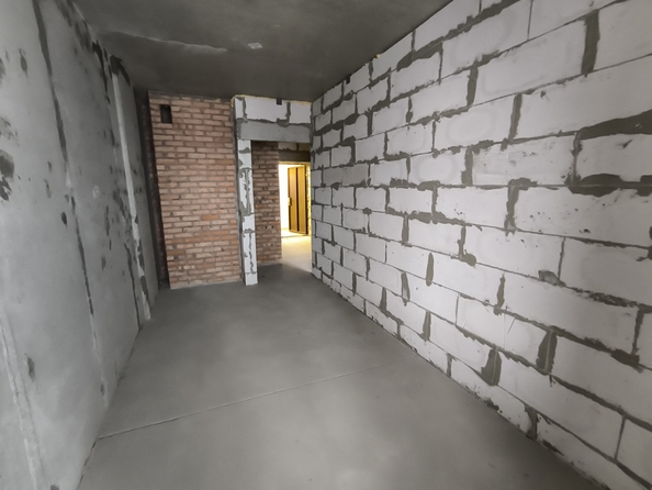 
   Продам 1-комнатную, 40.2 м², 23-я линия ул, 54

. Фото 7.