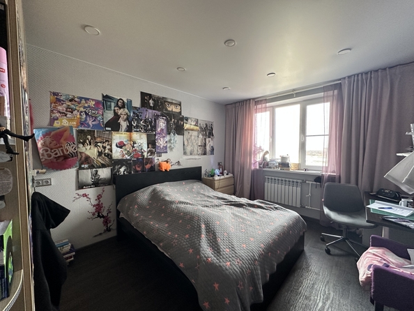 
   Продам 2-комнатную, 58 м², 40-летия Победы пр-кт, 81/3

. Фото 4.