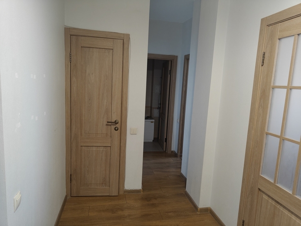 
   Продам 3-комнатную, 70.1 м², Комарова ул, 132

. Фото 9.