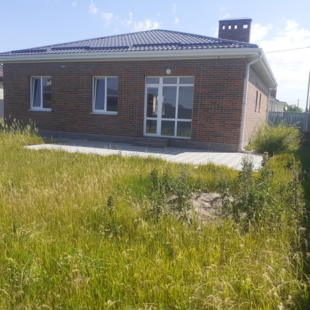 
   Продам дом, 130 м², Махин

. Фото 1.