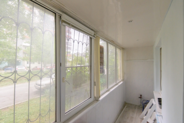 
   Продам 3-комнатную, 74 м², Вятская ул, 75/2

. Фото 15.
