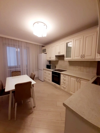 
  Сдам в аренду 1-комнатную квартиру, 40 м², Ростов-на-Дону

. Фото 1.