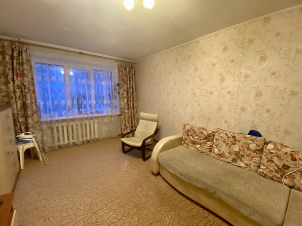 
   Продам 3-комнатную, 65 м², 40-летия Победы пр-кт, 87

. Фото 4.