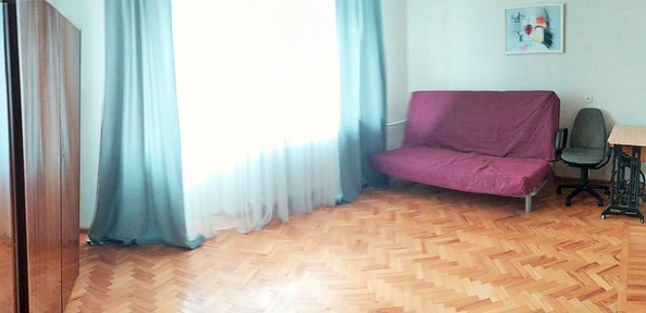 
   Продам 4-комнатную, 90 м², Ворошиловский пр-кт

. Фото 2.