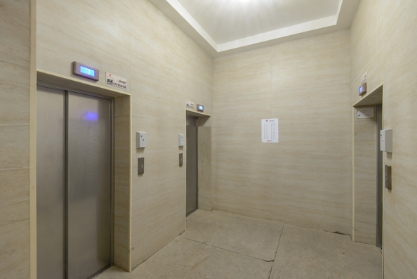 
   Продам 2-комнатную, 54 м², Ларина ул, 45

. Фото 11.