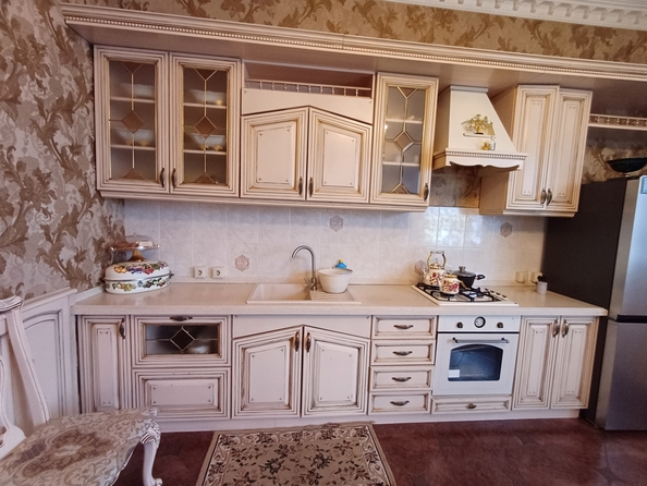 
   Продам дом, 350 м², Ростов-на-Дону

. Фото 11.
