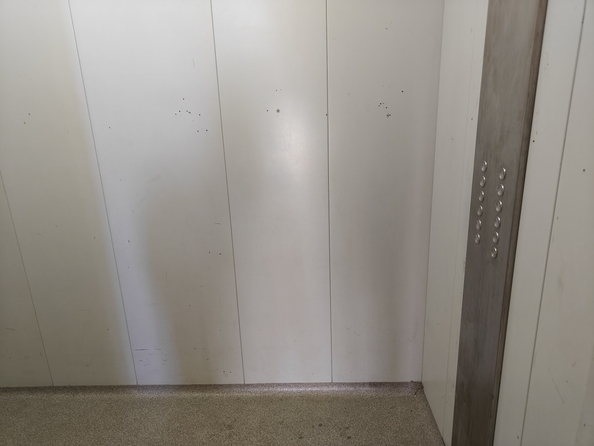 
   Продам 3-комнатную, 67.5 м², Половинко ул, 280

. Фото 6.