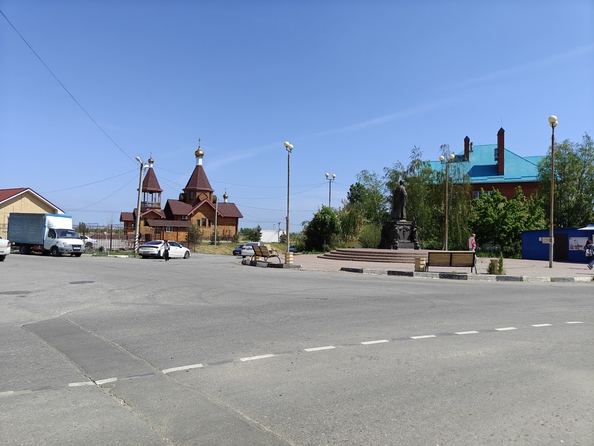 
   Продам 3-комнатную, 67.5 м², Половинко ул, 280

. Фото 19.