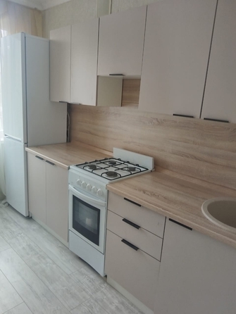 
   Продам 2-комнатную, 48 м², Королева пр-кт, 17

. Фото 2.