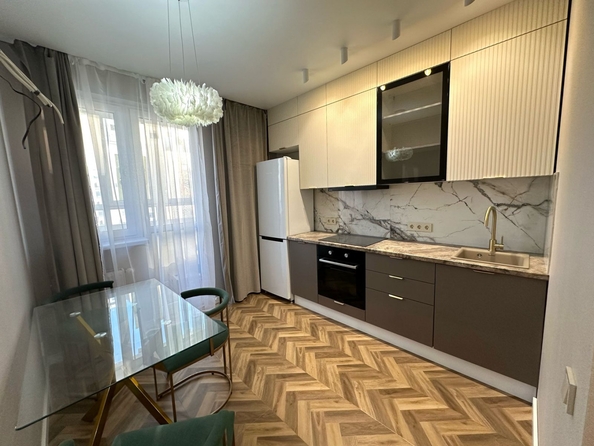 
   Продам 1-комнатную, 37 м², Маршала Жукова пр-кт, 16/6

. Фото 12.
