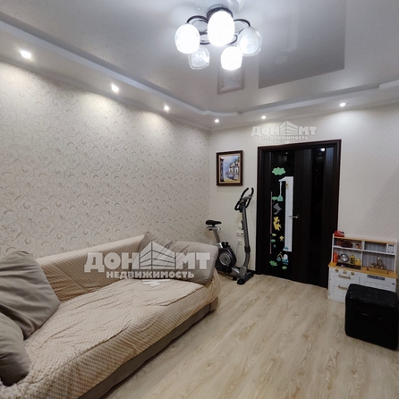 
   Продам 2-комнатную, 55 м², 339-й Стрелковой Дивизии ул, 17/3

. Фото 2.
